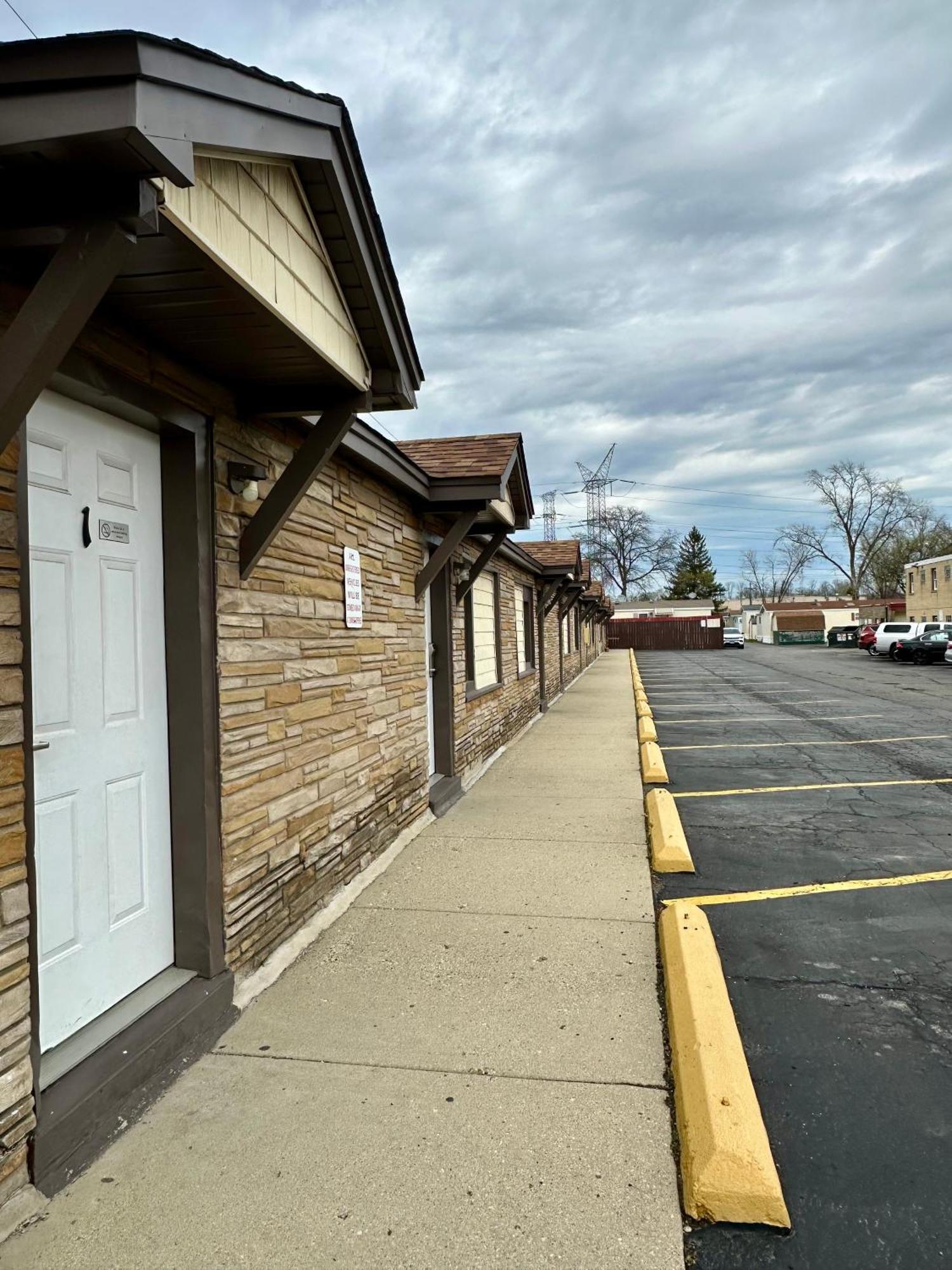Des Plaines Motel By Oyo O'Hare Airport Chicago Eksteriør billede